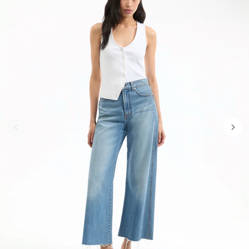 Veronica Beard Light Wash Raw Hem Crop Jeans